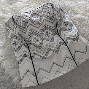 WHBM sz 6 Bustier Corset Strapless Style Top Shirt